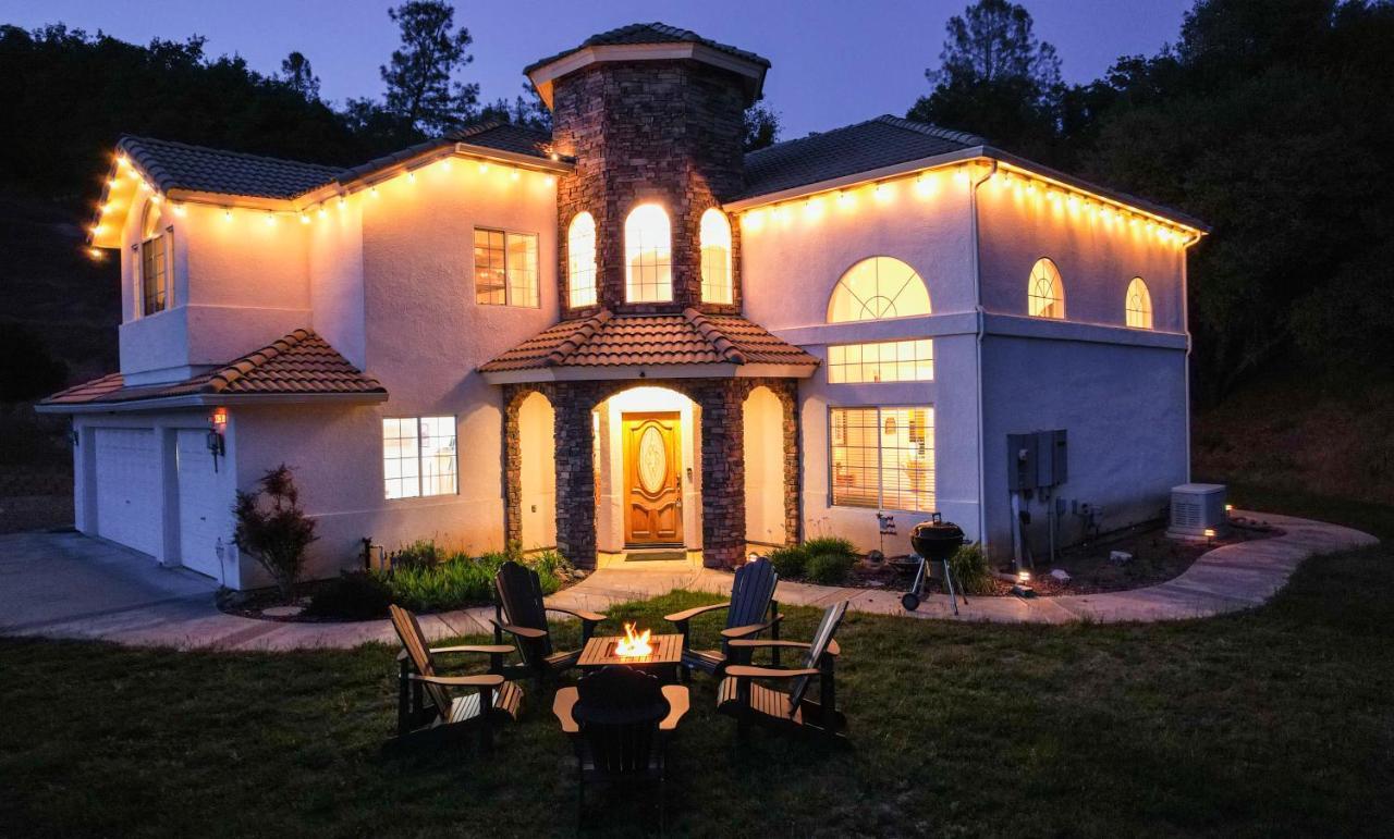Mountain Majesty With Hot Tub, Pool Table, Generator, Ev Hookup Villa Oakhurst Ngoại thất bức ảnh