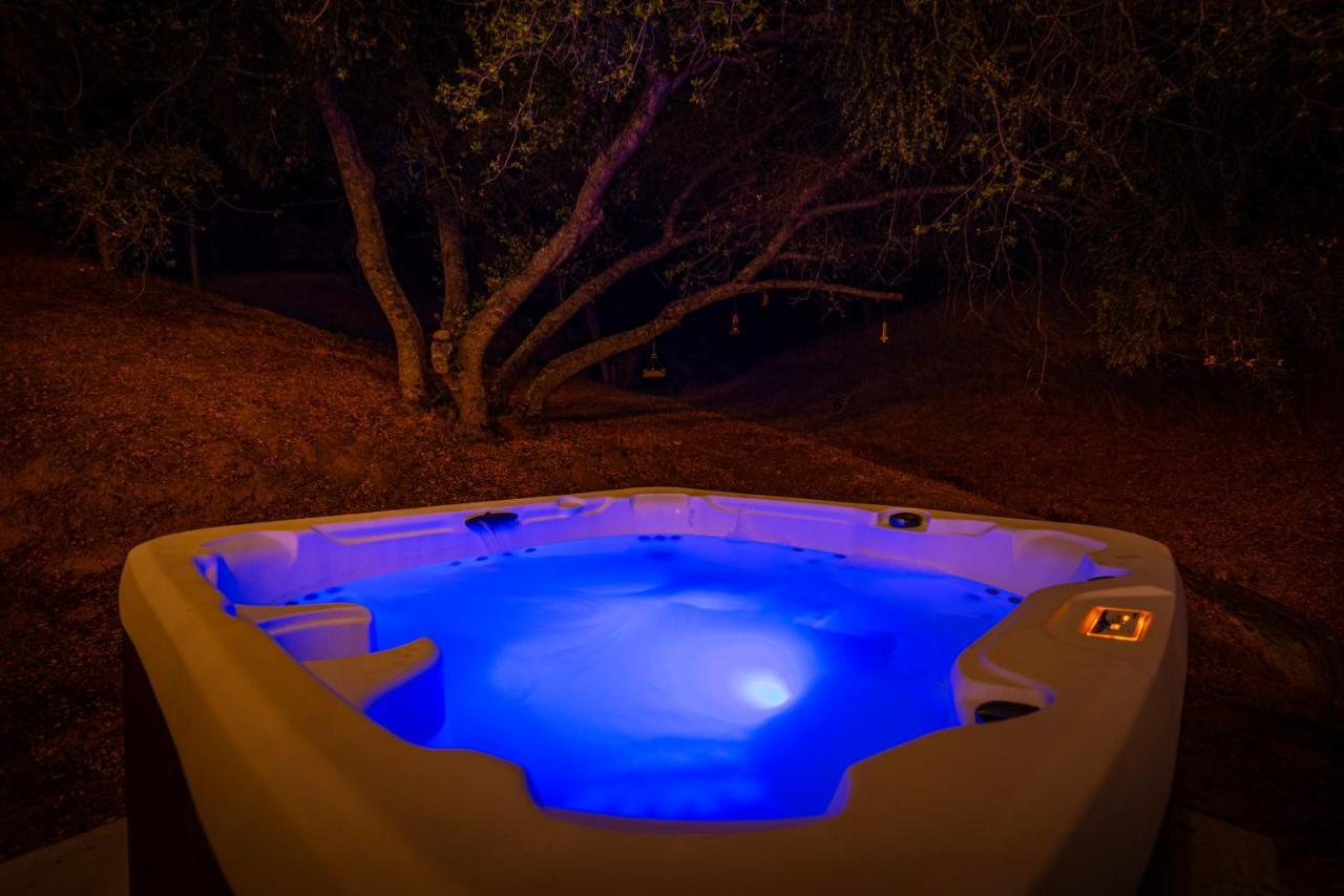 Mountain Majesty With Hot Tub, Pool Table, Generator, Ev Hookup Villa Oakhurst Ngoại thất bức ảnh