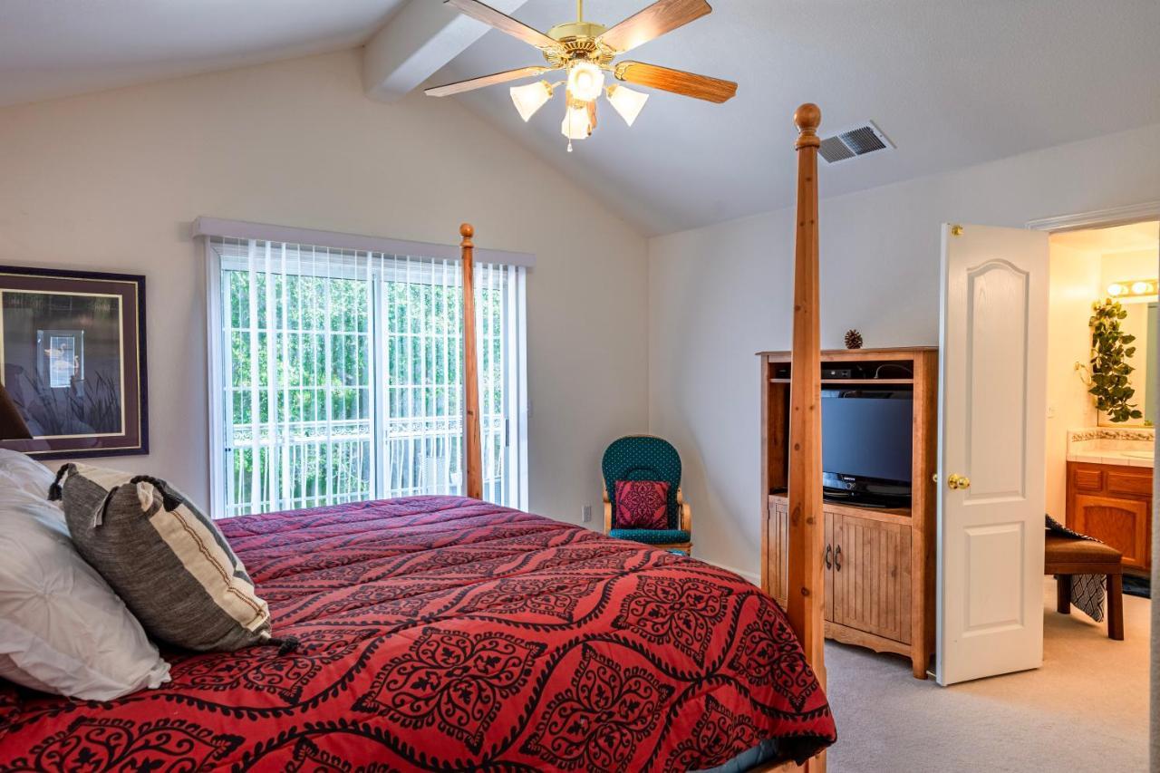 Mountain Majesty With Hot Tub, Pool Table, Generator, Ev Hookup Villa Oakhurst Ngoại thất bức ảnh